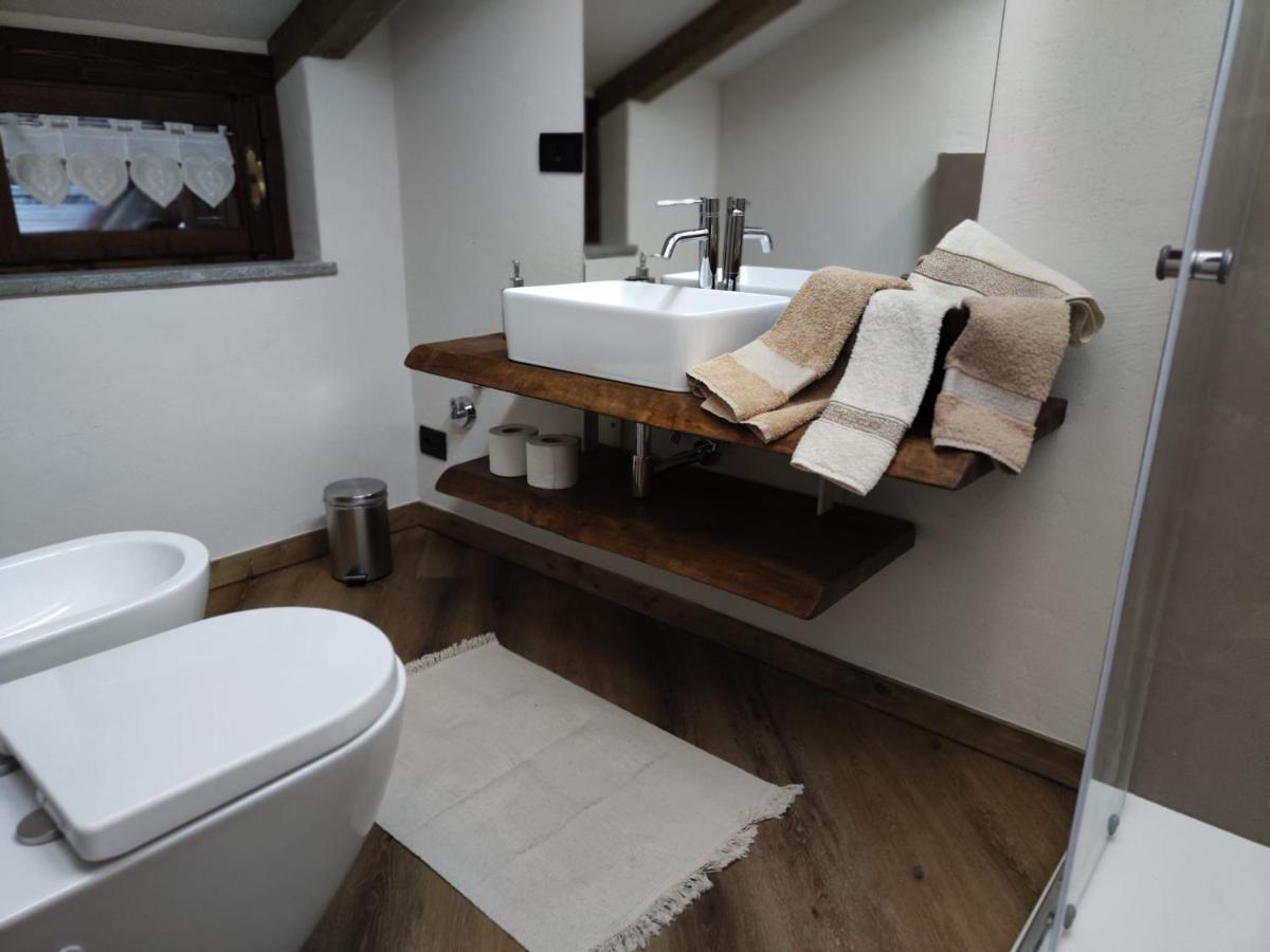 A Casa Da Elide Hotel Aymavilles Kültér fotó